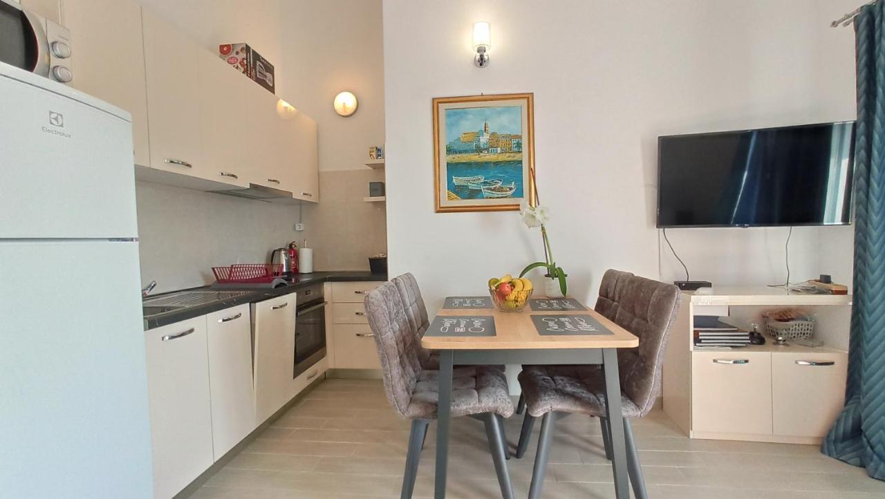 Jakopovic Apartments โรกอซนิซา ภายนอก รูปภาพ