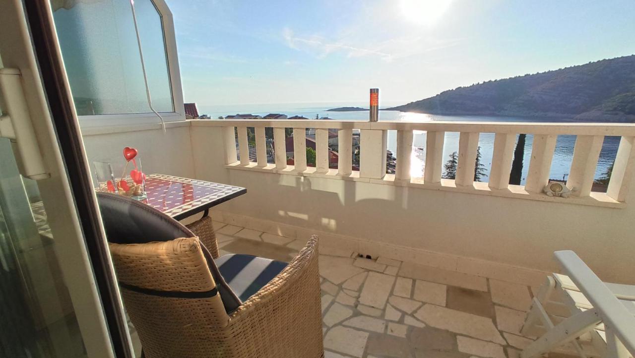Jakopovic Apartments โรกอซนิซา ภายนอก รูปภาพ