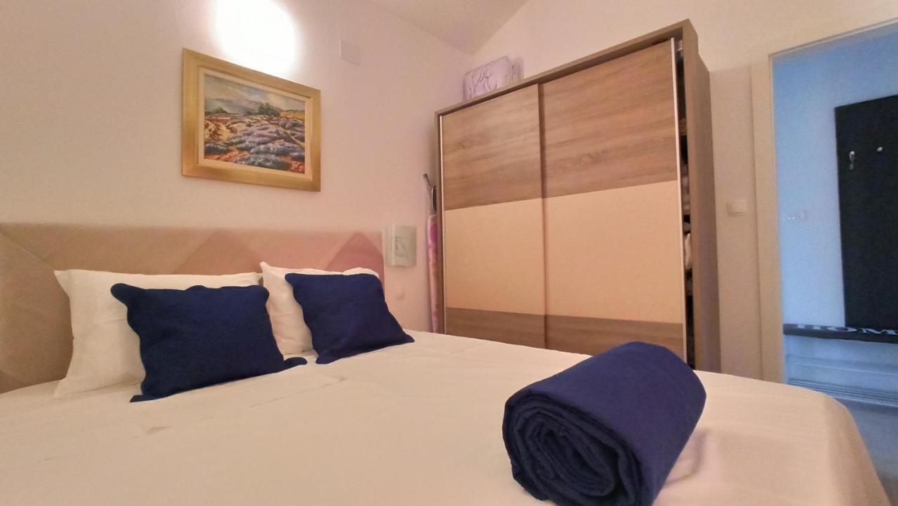 Jakopovic Apartments โรกอซนิซา ภายนอก รูปภาพ