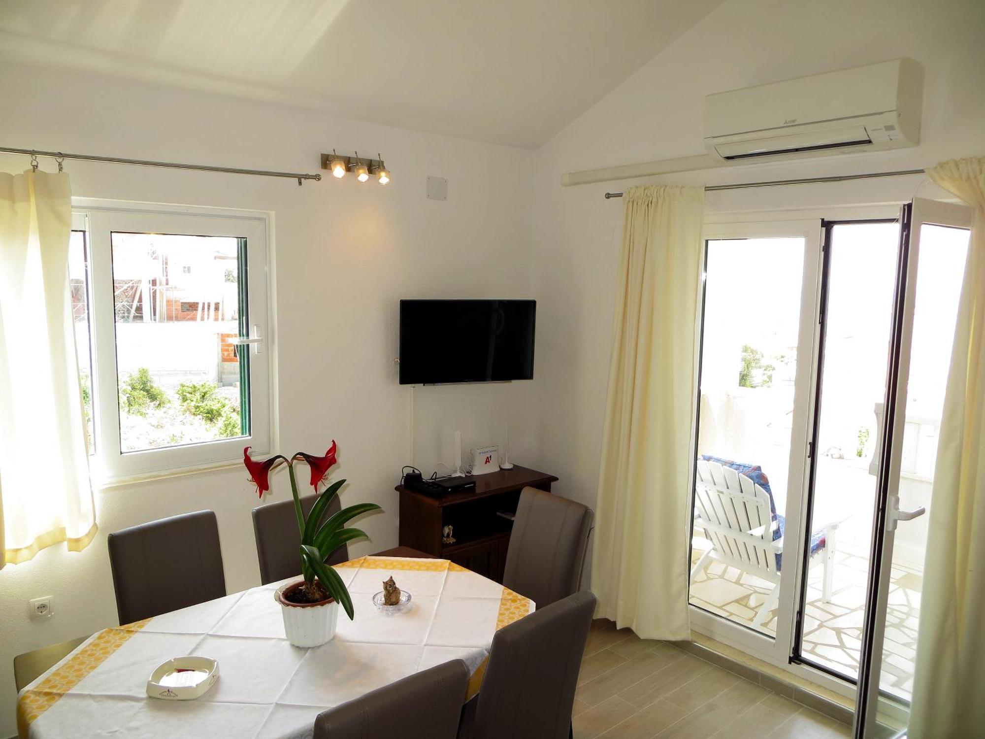 Jakopovic Apartments โรกอซนิซา ภายนอก รูปภาพ