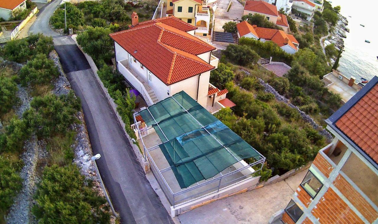 Jakopovic Apartments โรกอซนิซา ภายนอก รูปภาพ